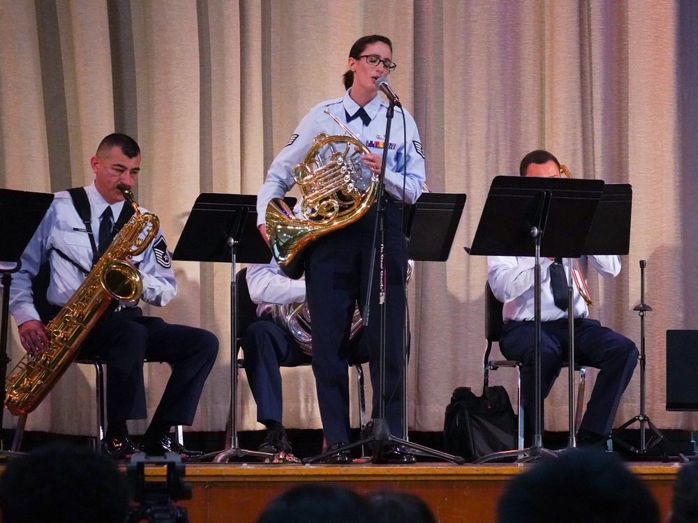 Music students see a military jazz ensemble for the first time Apr 28, 2023