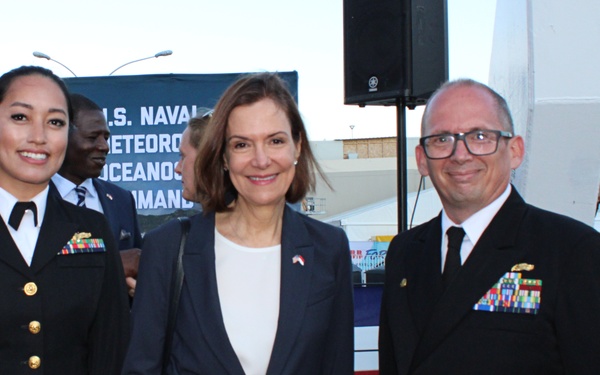 USNS HEEZEN HOSTS MONACO IHO RECEPTION