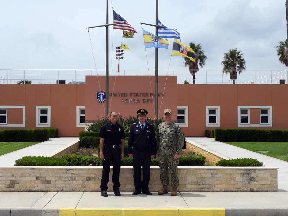 Chania Fire Brigade’s Fire Chief visits NSA Souda Bay