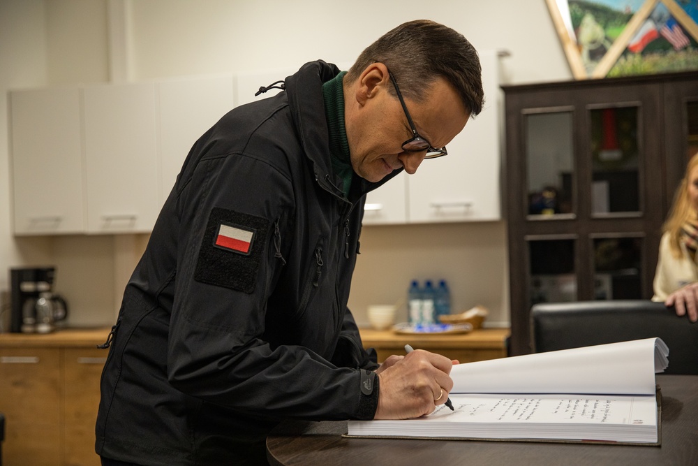 The Prime Minister of The Republic of Poland Visits Camp Kosciuszko
