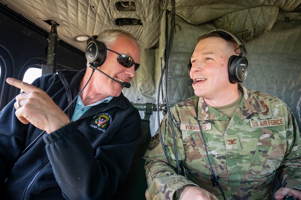 Malmstrom hosts Congressman Zinke