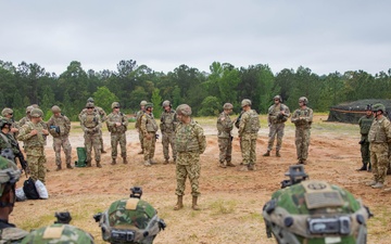 US and Colombian armies strengthen partnership during training rotation