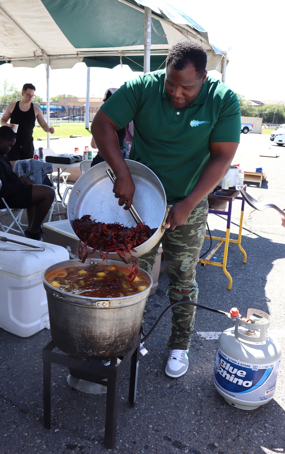 BOSS Soldiers congregate, make connections at crawfish boil