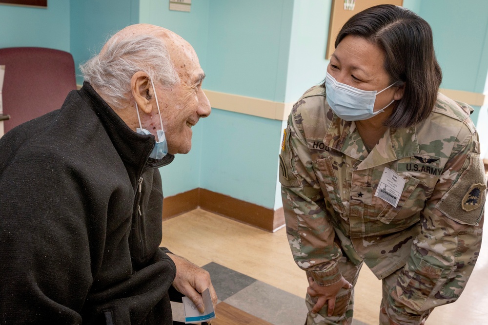 New Jersey TAG and CSM visit Menlo Park nurses and residents