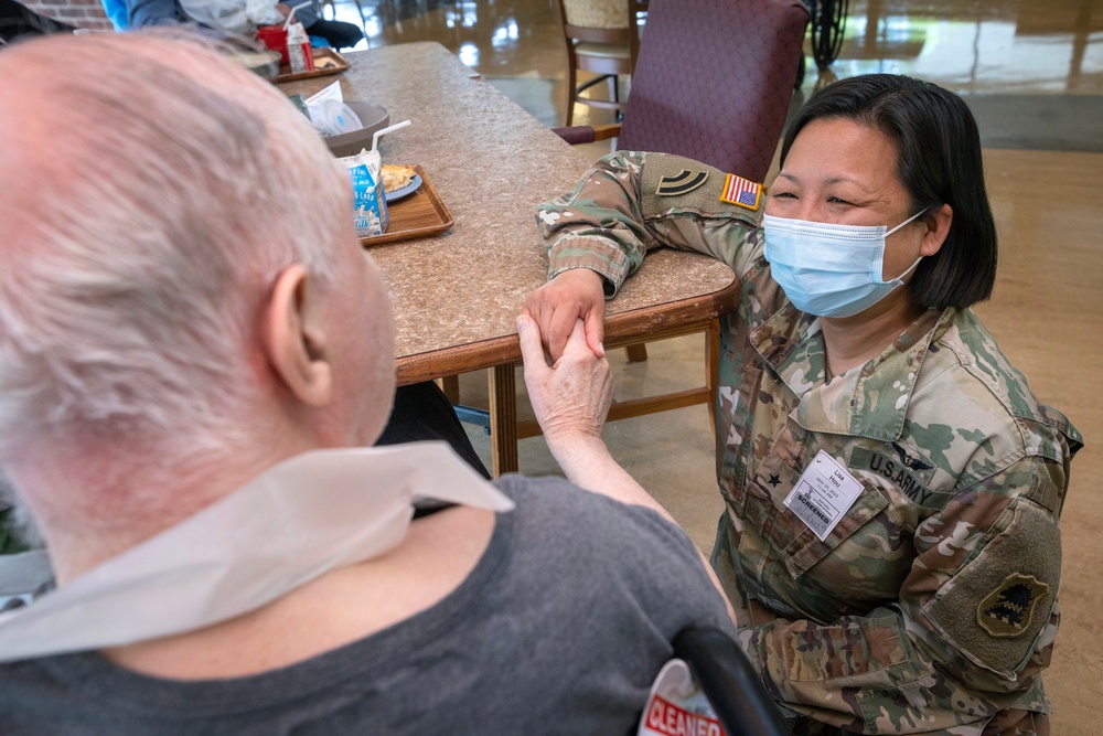New Jersey TAG and CSM visit Menlo Park nurses and residents