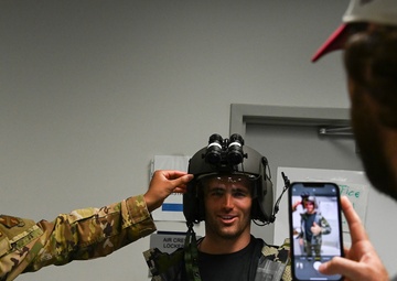 Washington Commanders get first-hand experience with 1st Helicopter Squadron