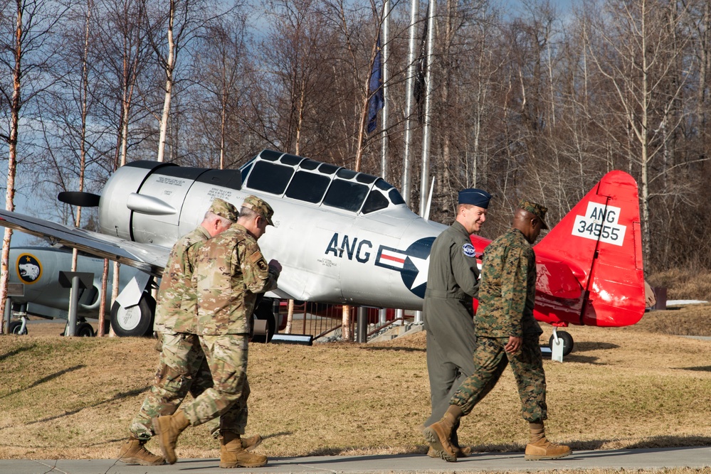 N&amp;NC CSEL Sgt. Maj. Porterfield Visits Alaskan NORAD Region