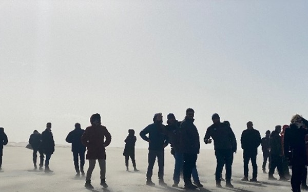 Blustery field trip to the Sand Motor