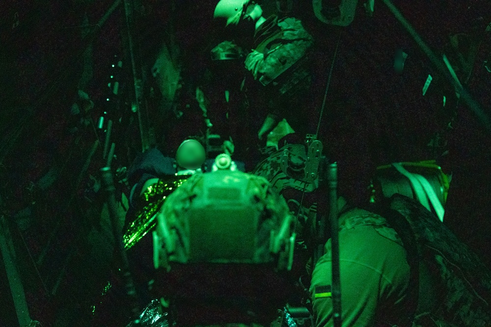 VMGR-252 conducts casualty-evacuation training with Lithuanian Special Operations Forces