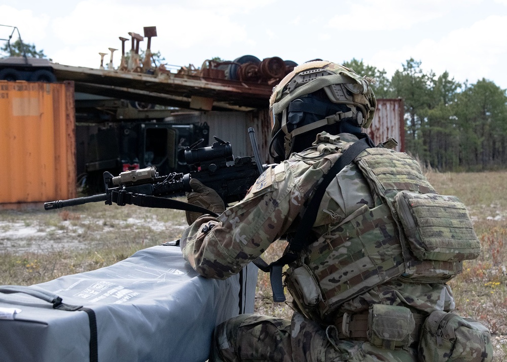 105th Base Defense Squadron Trains Tactics with 20th Special Forces Group