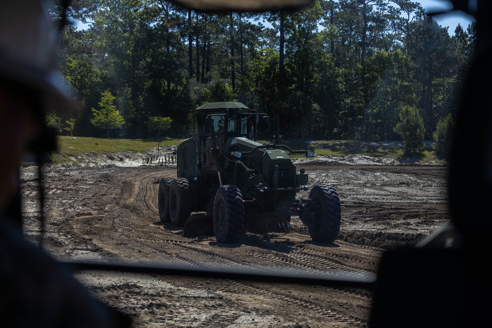 Heavy Equipment TRIMBLE field exercise