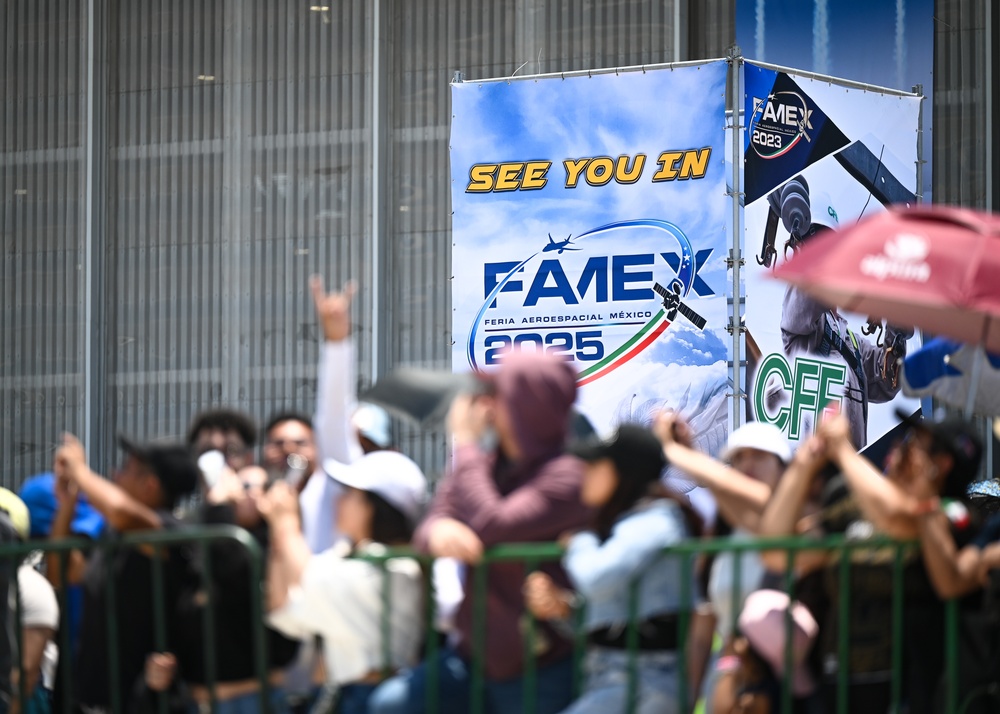 F-16 Viper Demo team participates in FAMEX 2023