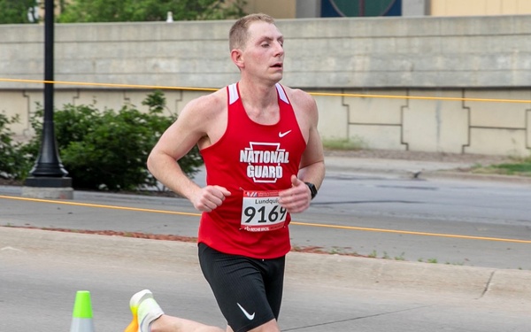 4 Pa. Guard members make All-Guard Marathon Team