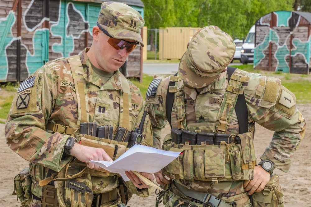 Carnage Company conducts squad STX during Anakonda23