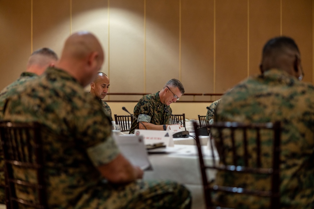 MCI-West hosts Regional Commanders and Sergeants Major Conference