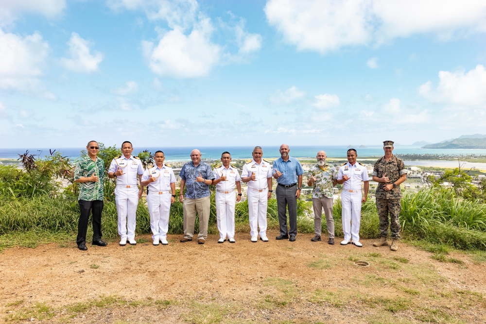 Royal Thai Marines visit MCBH