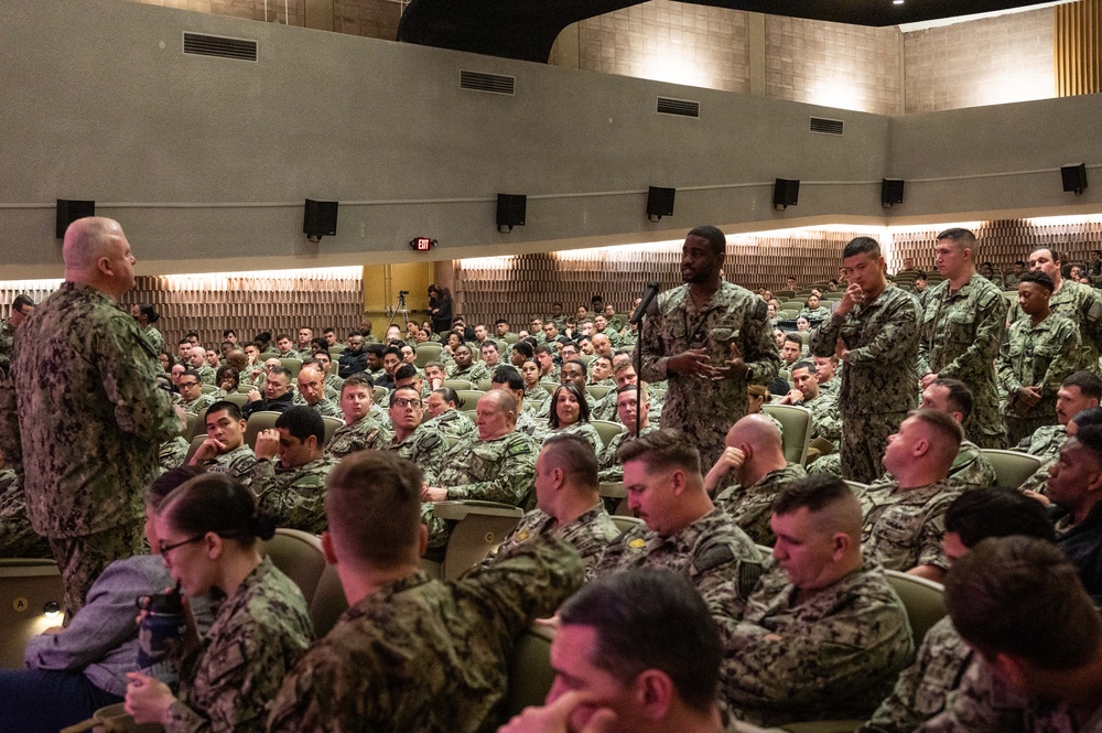 MCPON Honea Visits Naval Air Station Lemoore