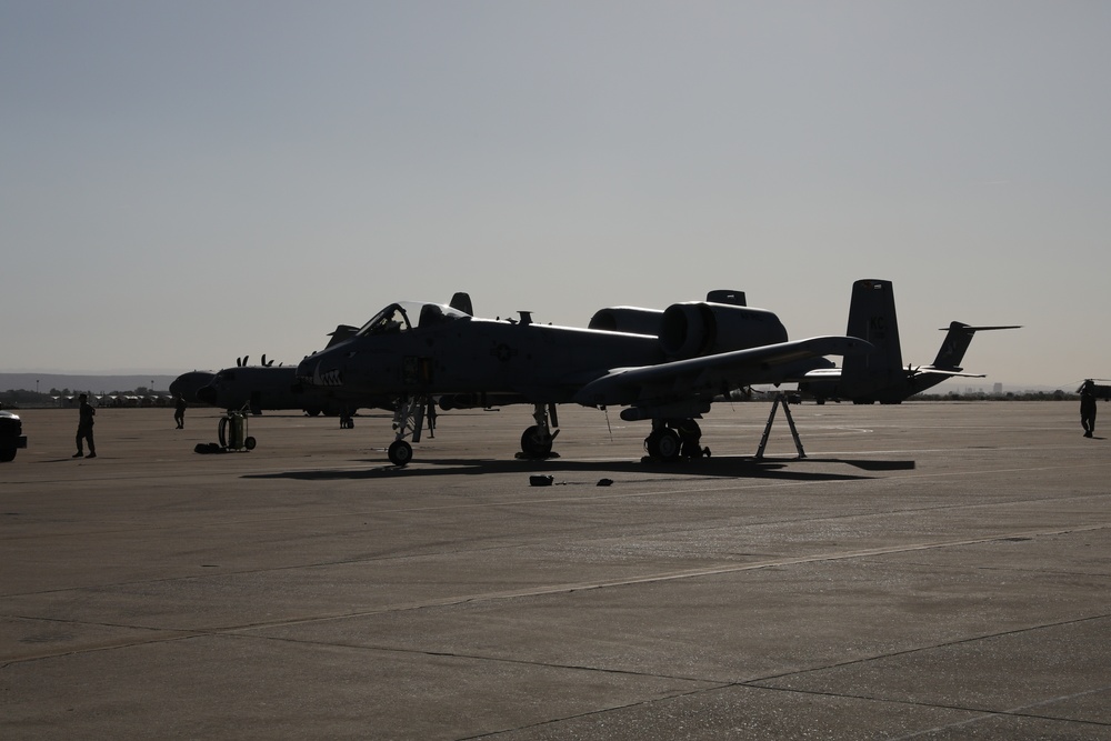 U.S. Army Soldiers and Airmen Train with Spanish Airborne Brigade During Swift Response 23