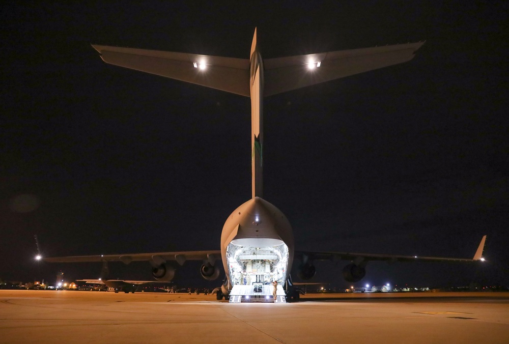 U.S. Army Soldiers and Airmen Train with Spanish Airborne Brigade During Swift Response 23