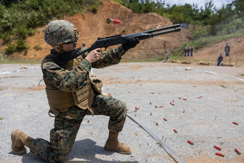 III MSB Conducts Shotgun Live-Fire