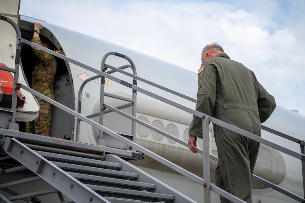 General Rupp flies with the 961st AACS