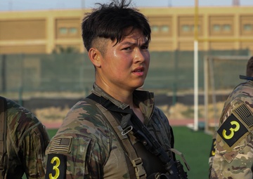 Competitors finish the last physical challenge during U.S. Army Central Best Squad Competition