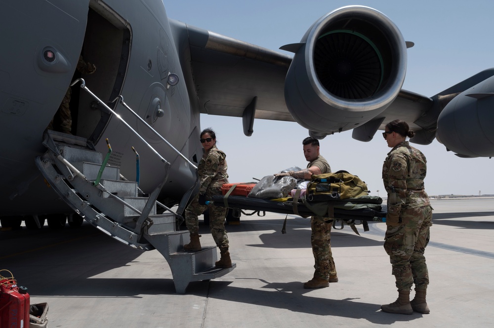 15th EAS provides airlift support