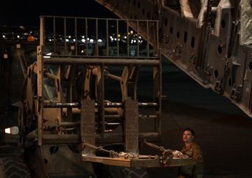 15th EAS provides airlift support