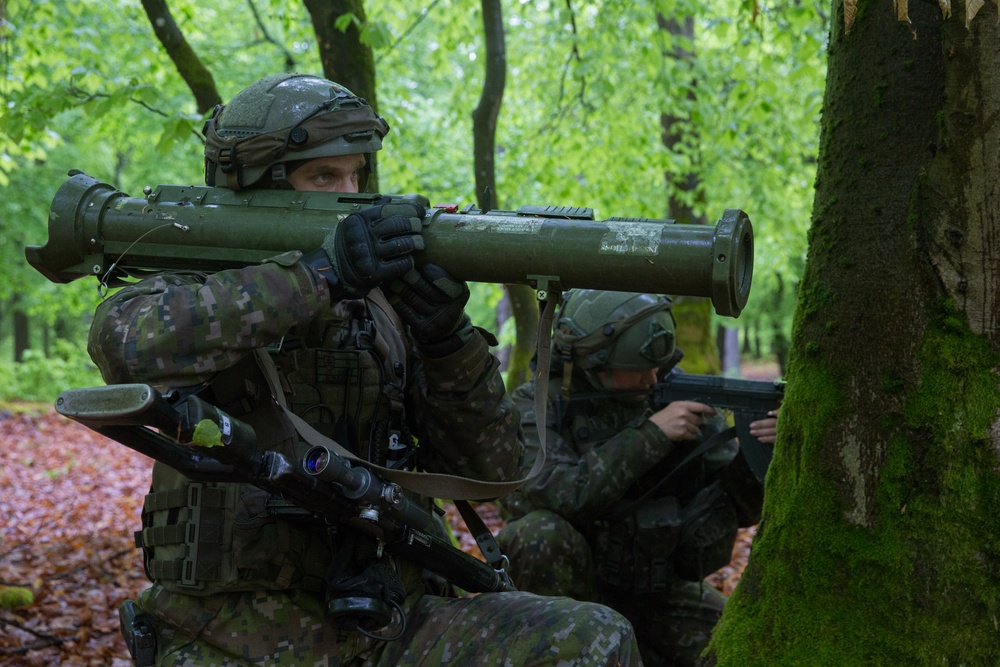 Slovak Soldiers Engage Enemies