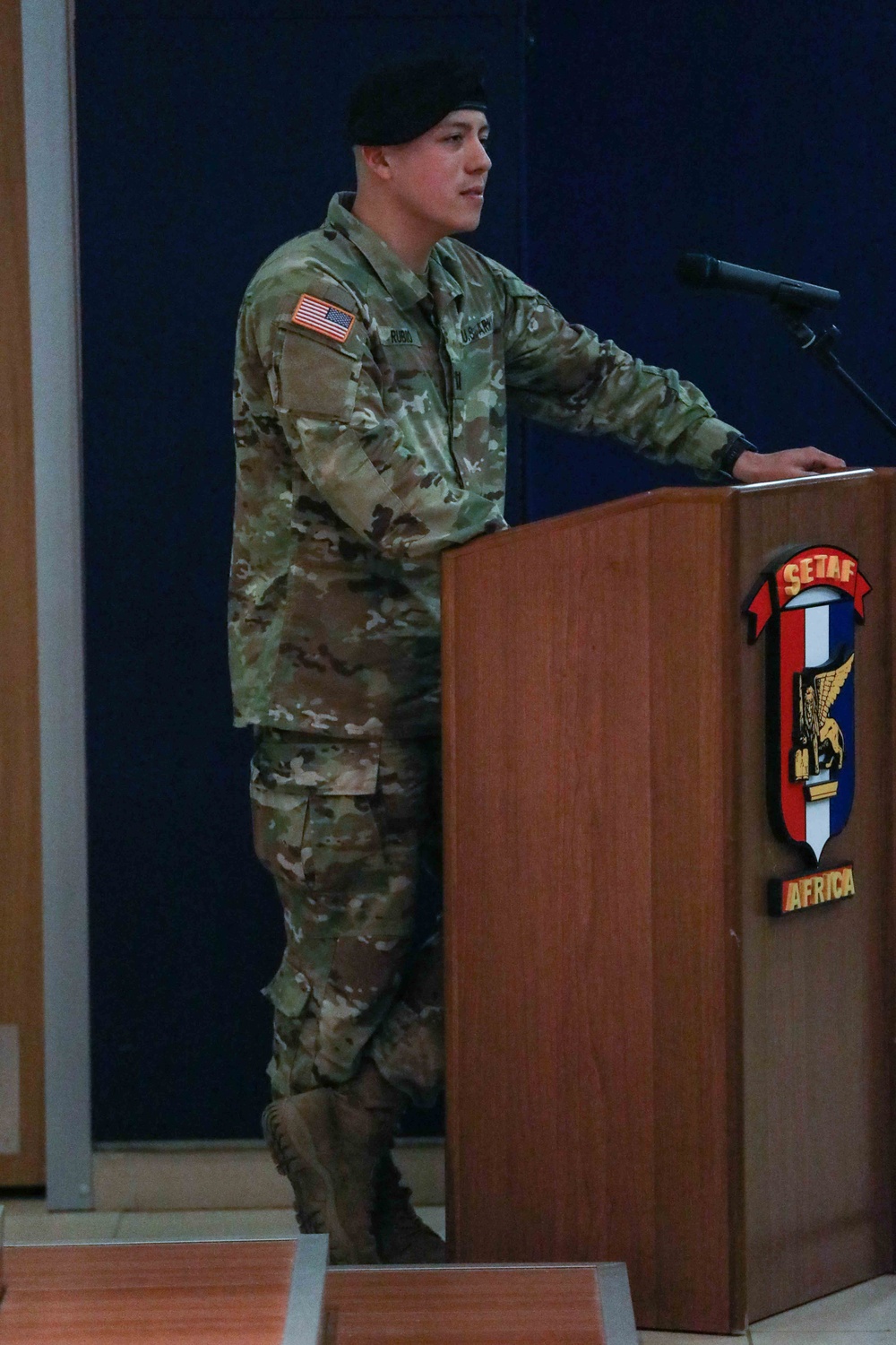 SETAF-AF Intelligence and Sustainment Company holds a change of command