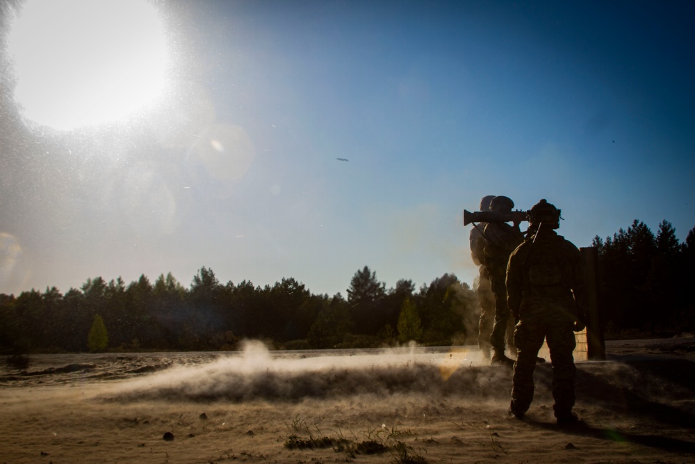 US Special Forces, US Marines conduct heavy weapons training in Latvia