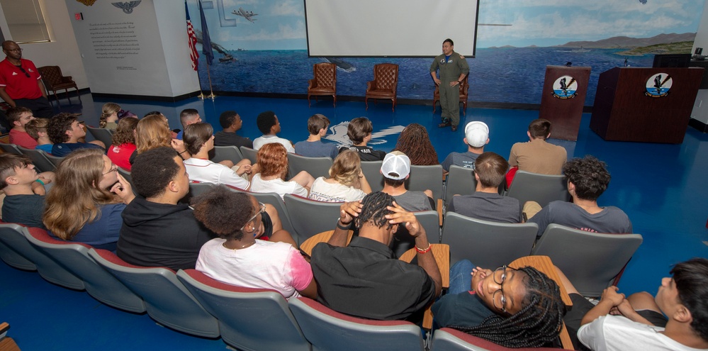 Patrol and Reconnaissance Squadron (VP) 30 Embry-Riddle Aeronautical University Hangar Tour