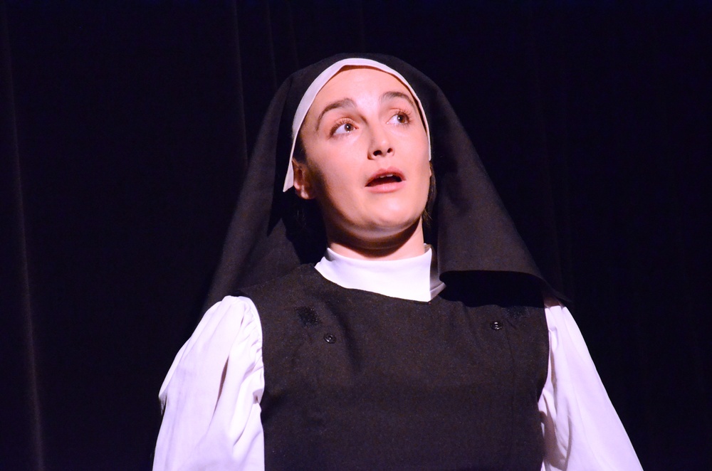 Army spouses use theater to build ties within the community