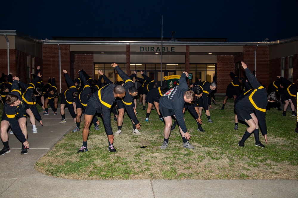 CSM Raby conducts PT with junior enlisted Soldiers