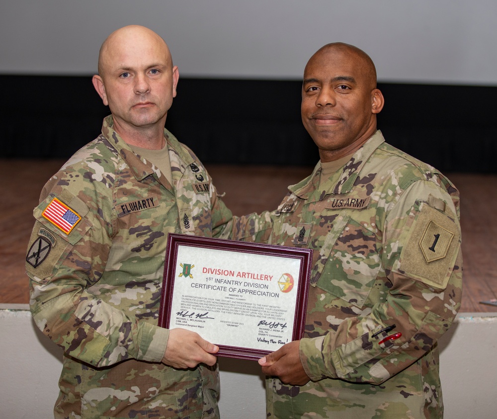 “King of Battle!” Command Sgt. Maj. Fluharty visits 1st Infantry Division