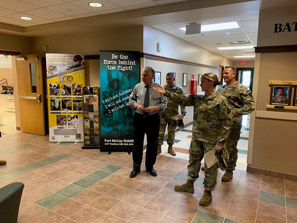 Assistant Chief of Army Reserve visits Fort McCoy Garrison; tours facilities, areas