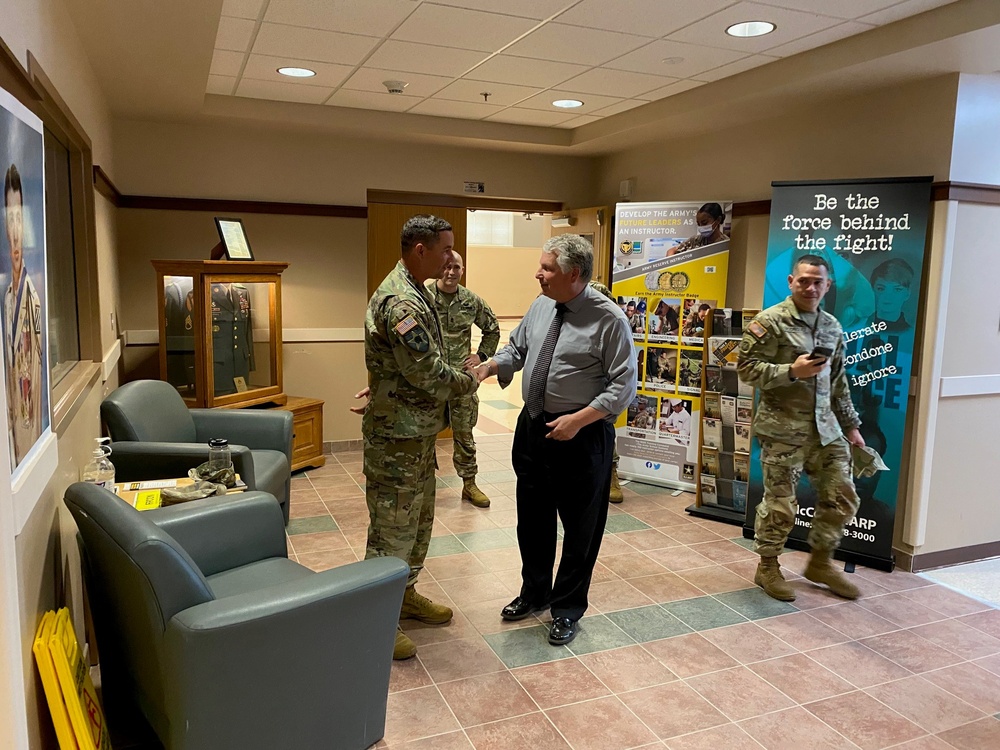 Assistant Chief of Army Reserve visits Fort McCoy Garrison; tours facilities, areas