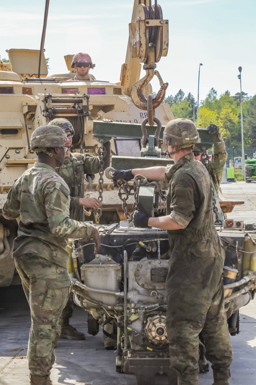 2-70 AR Conduct Maintenance on Tracked Vehicles During Anakonda23