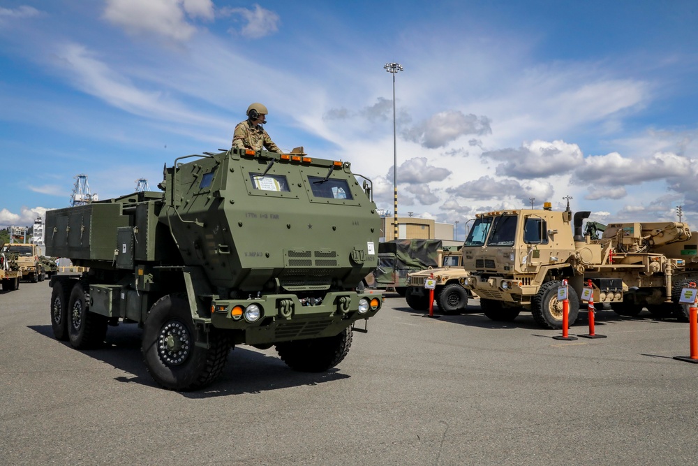 17th Field Artillery Brigade convoy to the Port of Tacoma