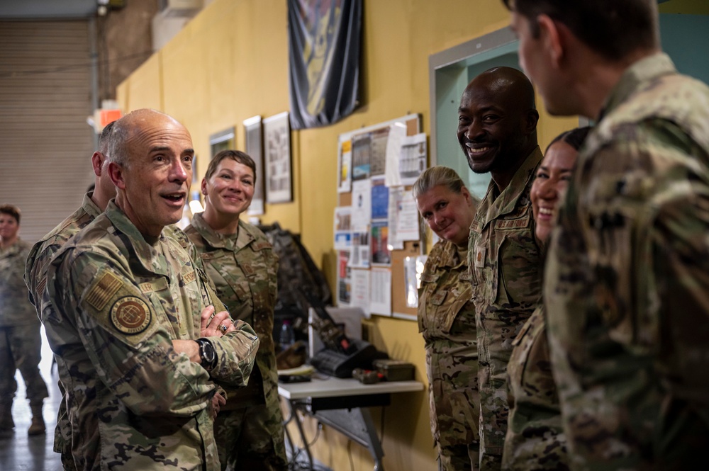 USAF Surgeon General visits Al Udeid AB