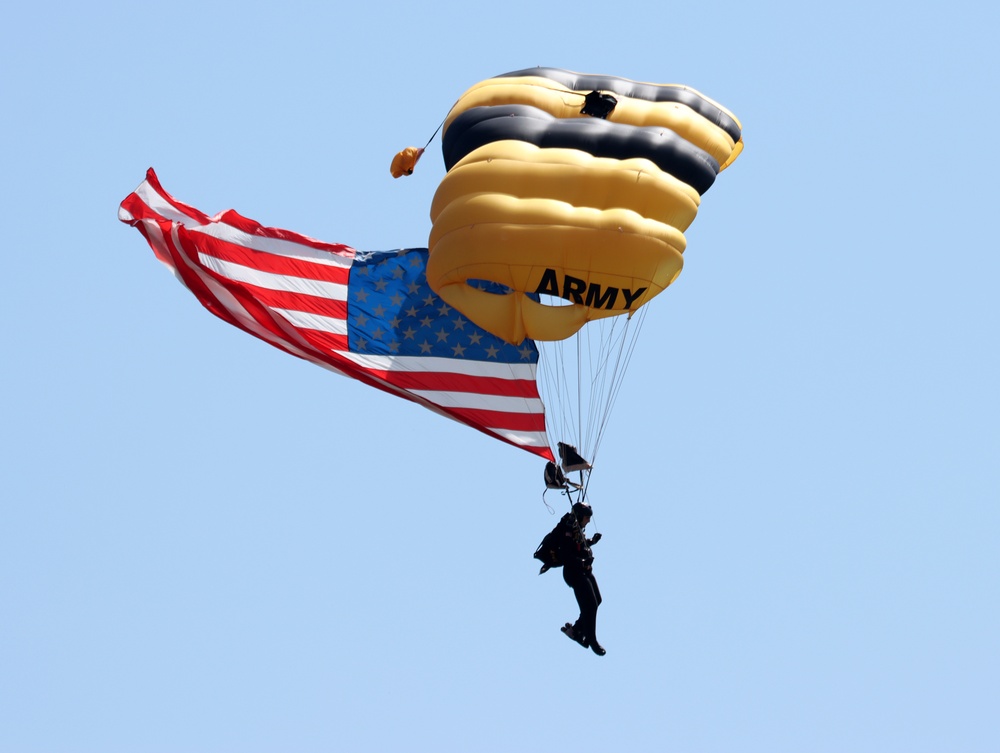 104th Fighter Wing celebrates Family Day