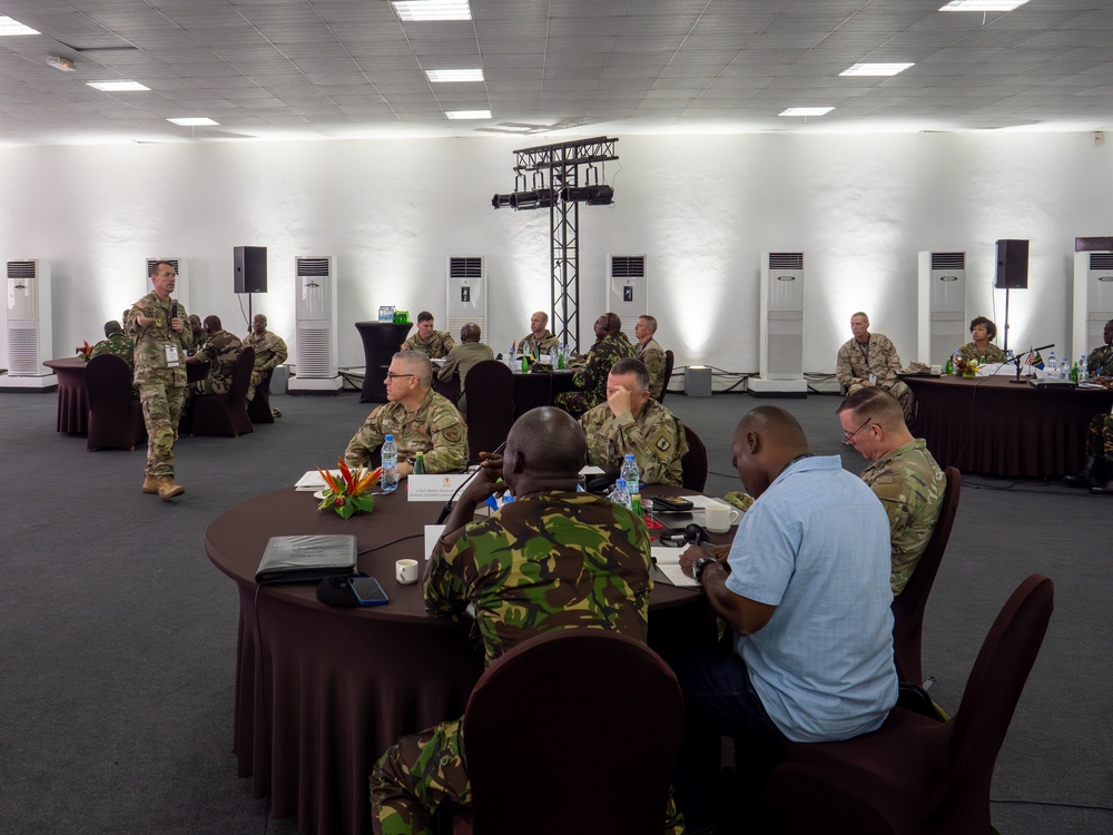 US, African senior enlisted leaders discuss professional military education at ALFS