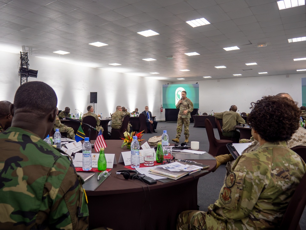 US, African senior enlisted leaders discuss professional military education at ALFS