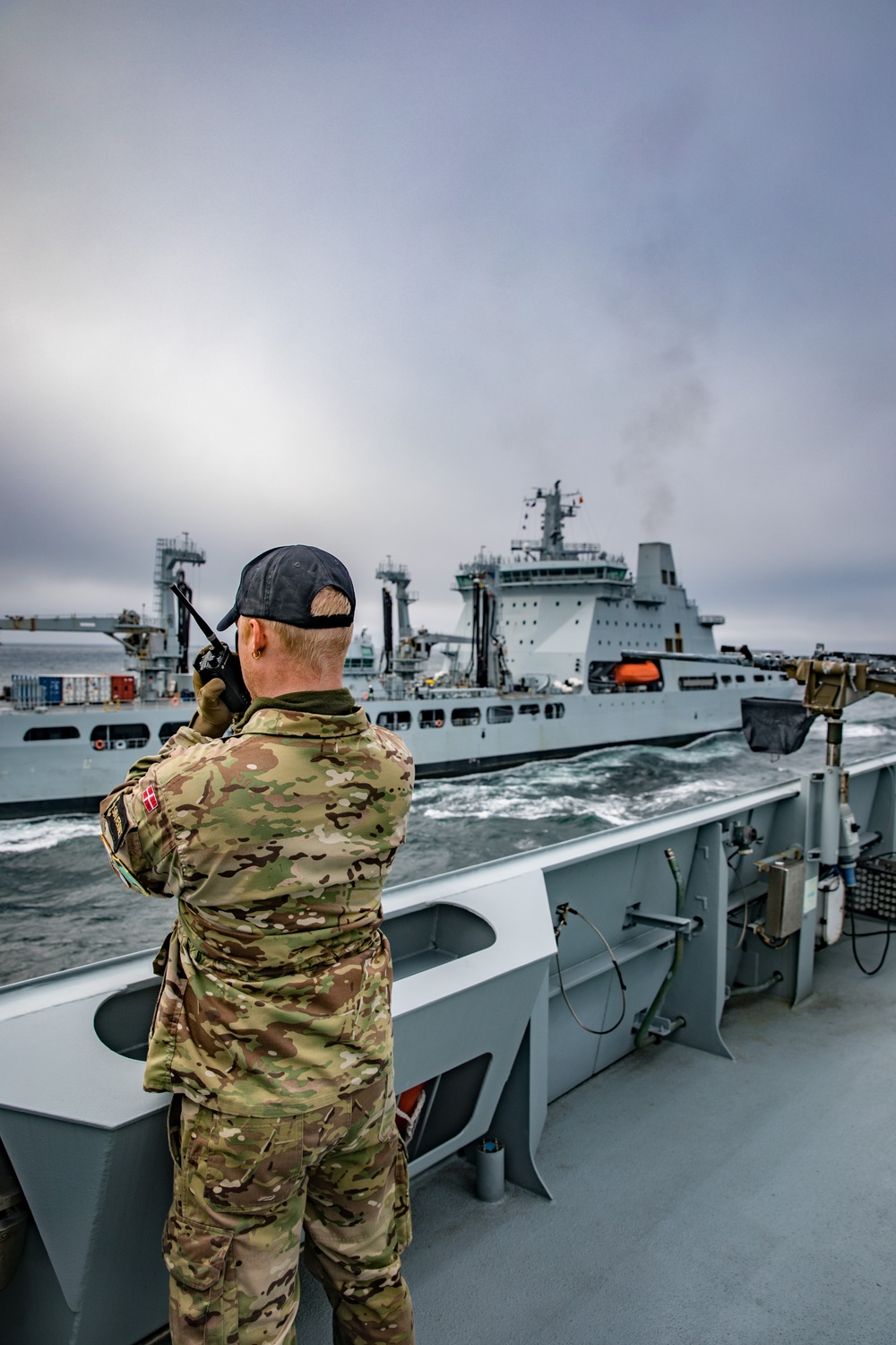 Allied ships conduct replenishment-at-sea during Formidable Shield 2023