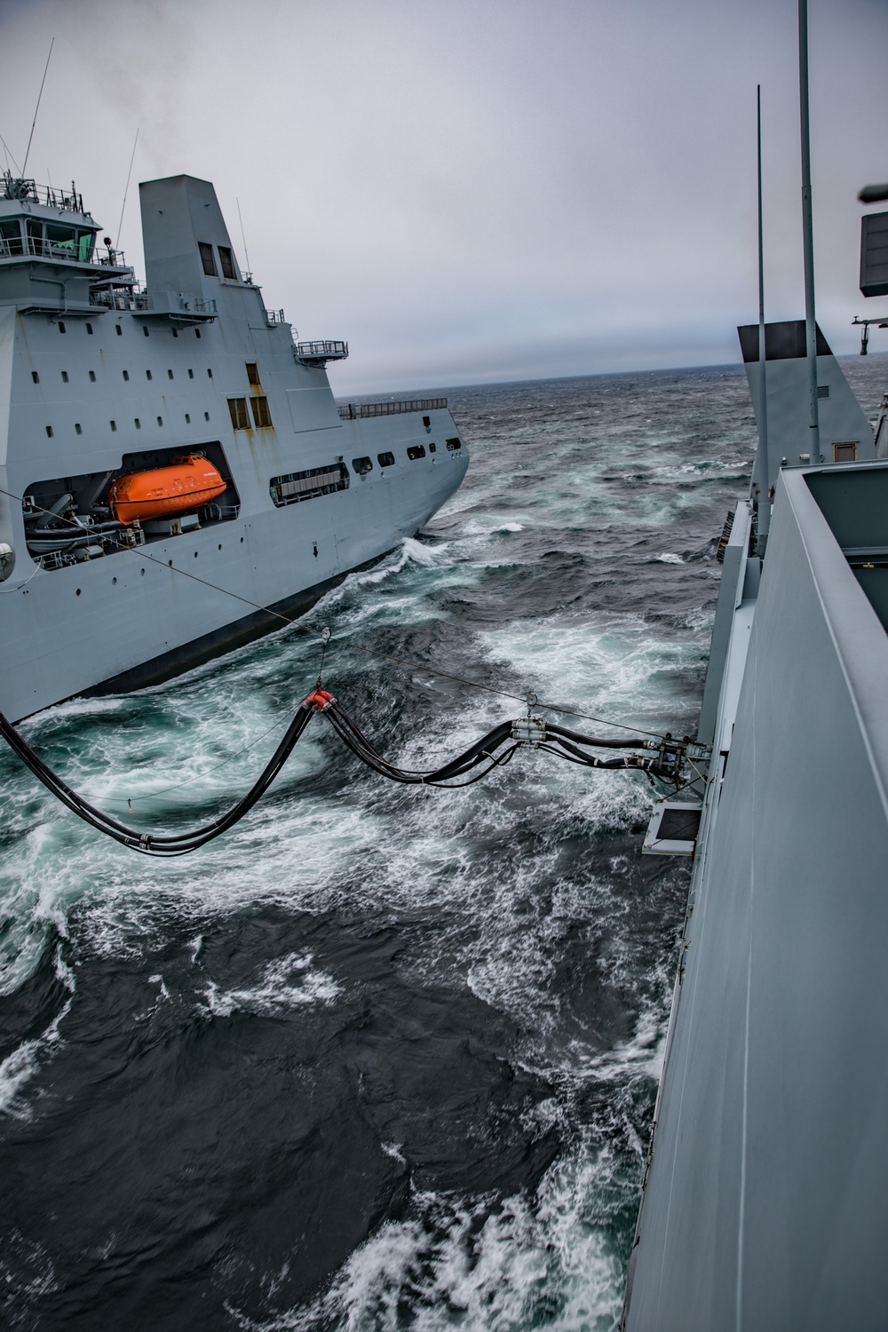 Allied ships conduct replenishment-at-sea during Formidable Shield 2023