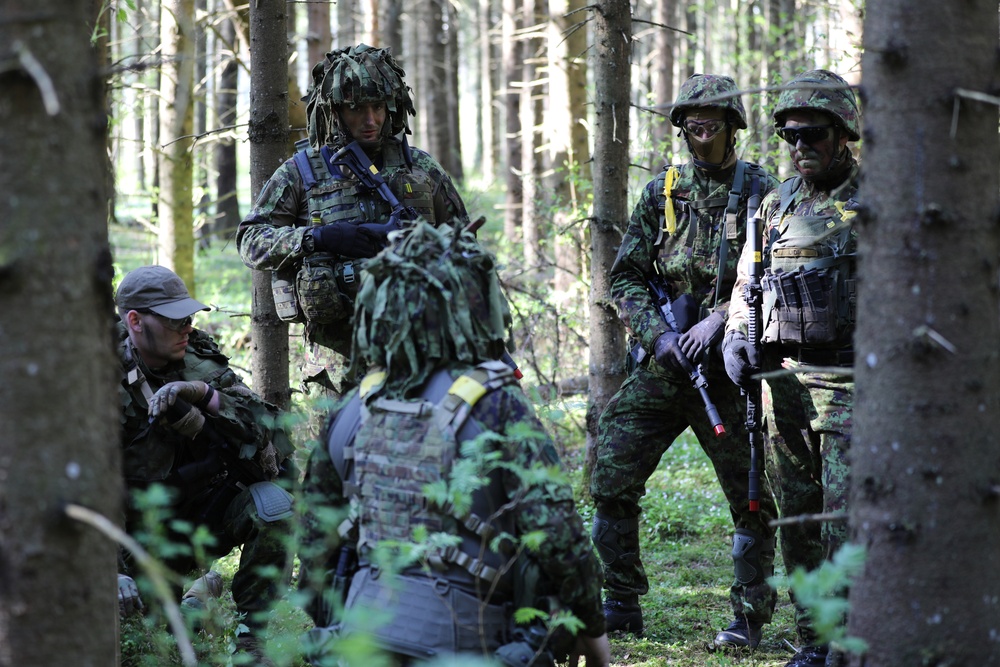 Swift Response 23: Estonian Defence League conduct field training