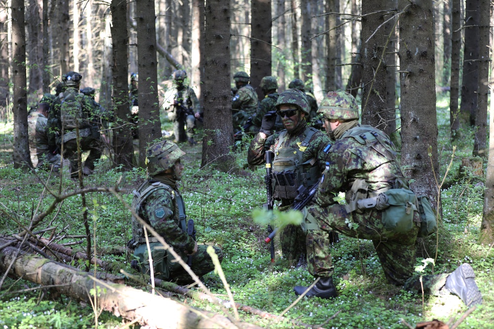 Swift Response 23: Estonian Defence League conduct field training