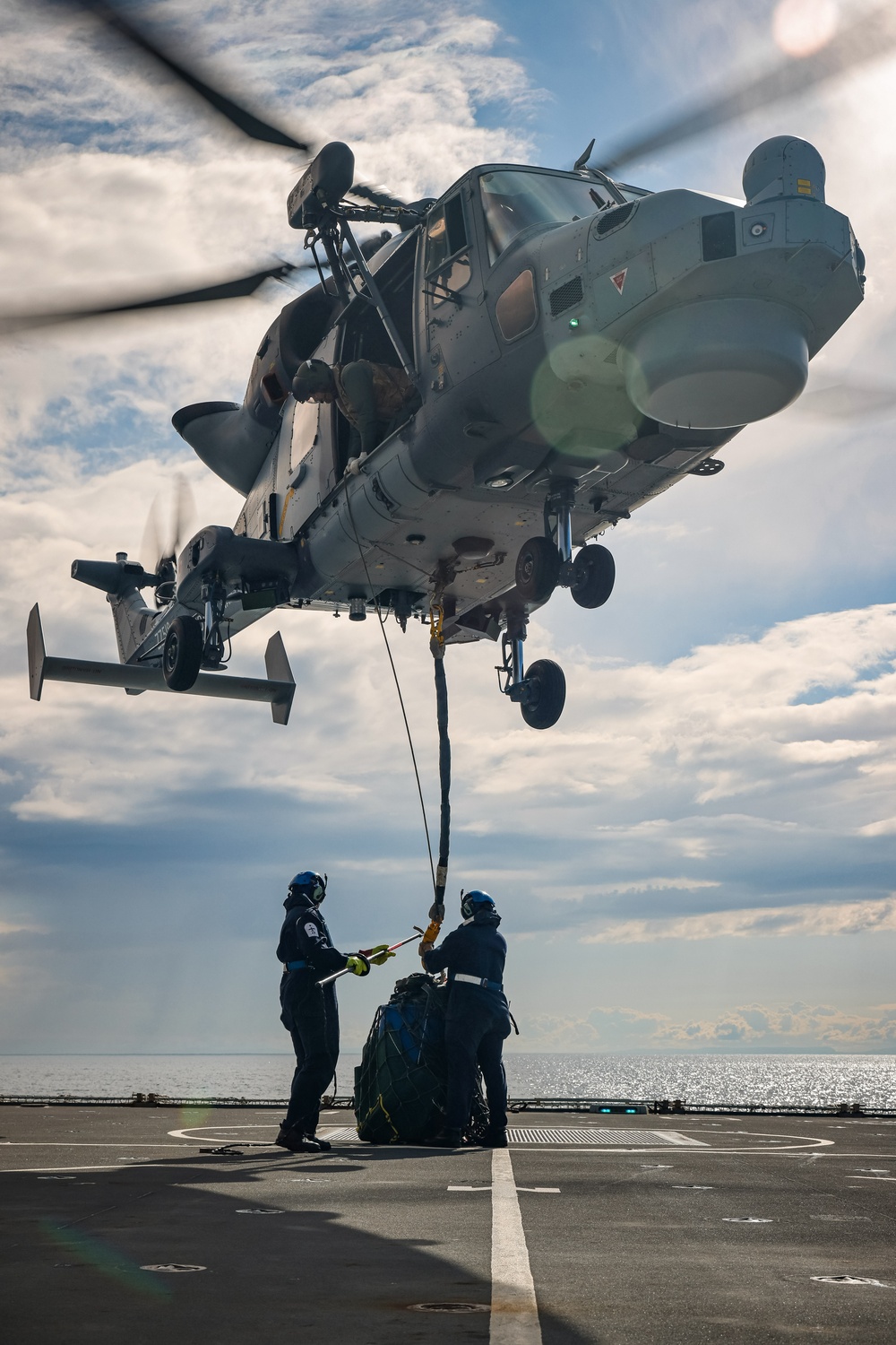 Wildcat lifting and winching on HMS Defender