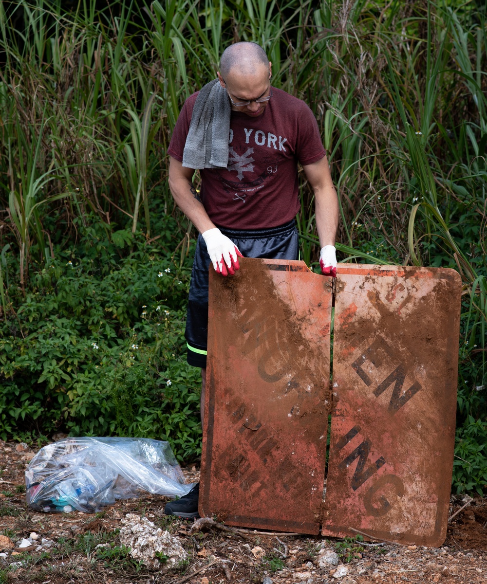 36th CS &amp; NBG clean up Two Lovers Point Road, Guam