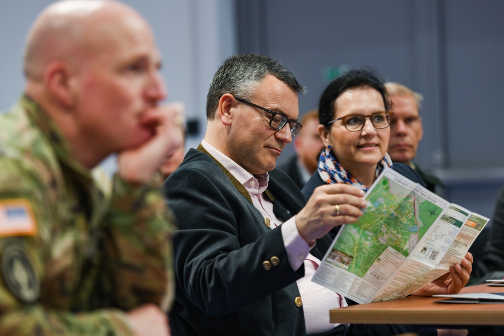 Dr. Florian Herrmann visits 7th Army Training Command